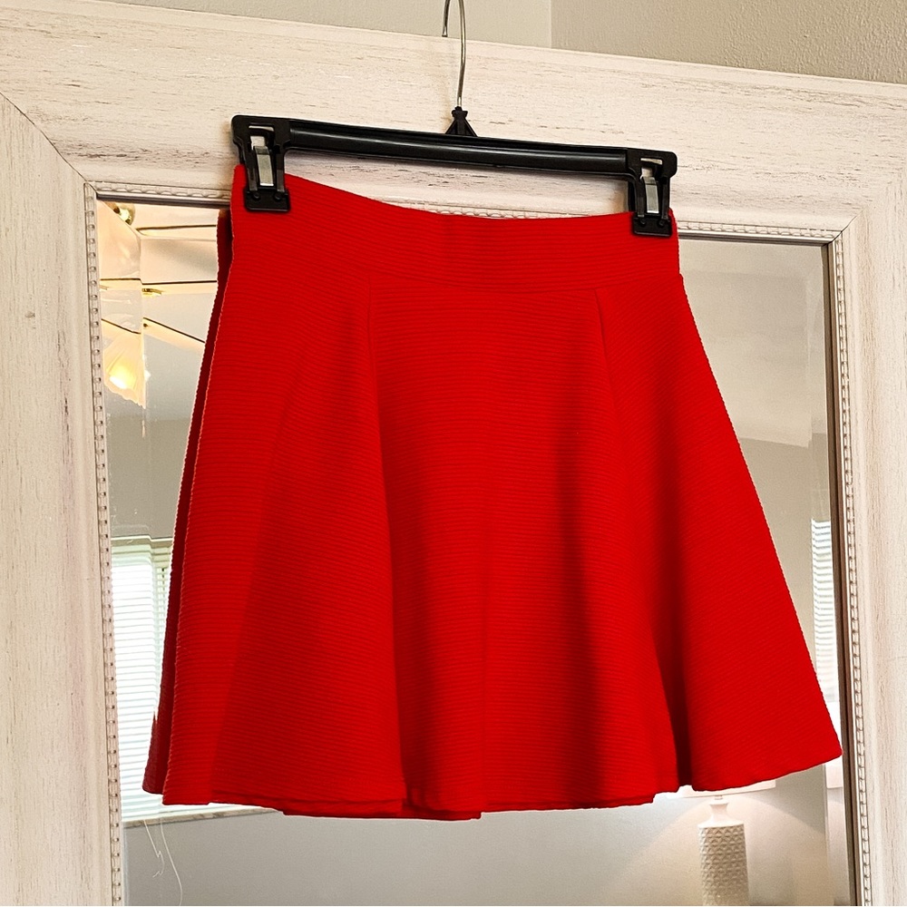 Divided by H&M Red Ribbed A-Line Flare Skater Mini Skirt with Zip Back - Size XS